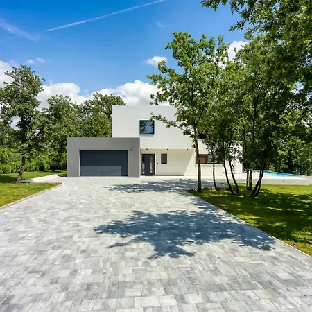 Olma Villa *